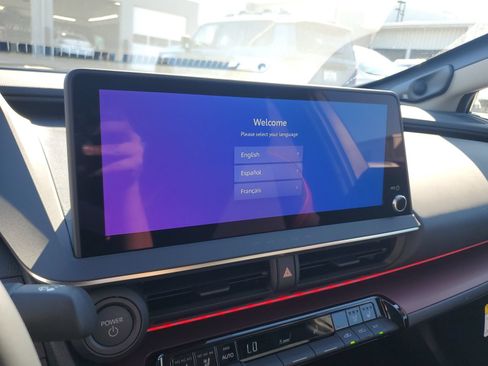 New 2026 Toyota Prius Plug-In Hybrid FWD image 24