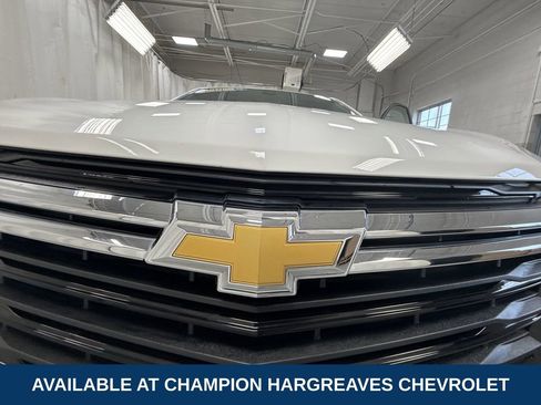 Used 2024 Chevrolet Equinox LT image 39