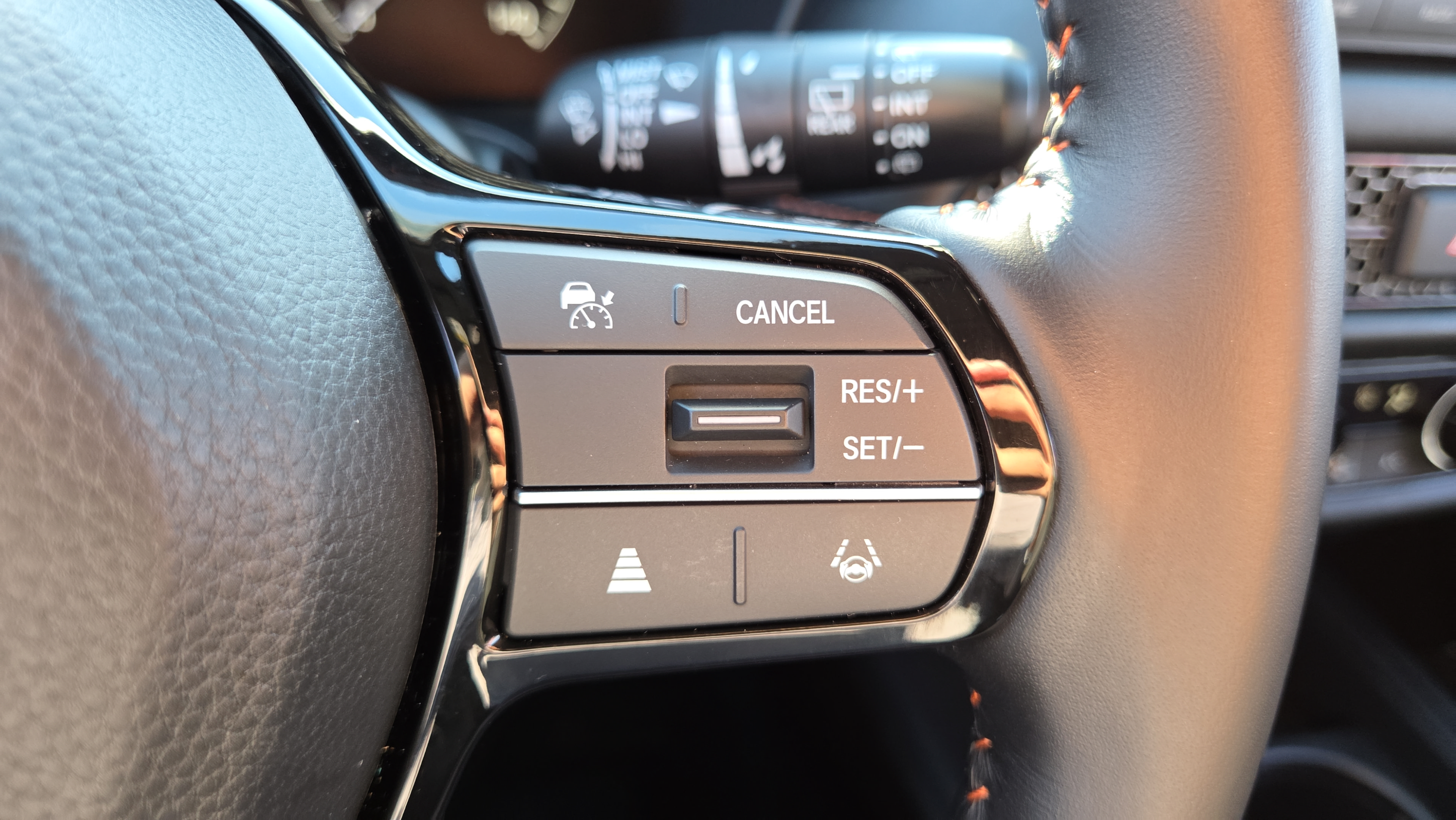 Used 2025 Honda HR-V Sport image 23