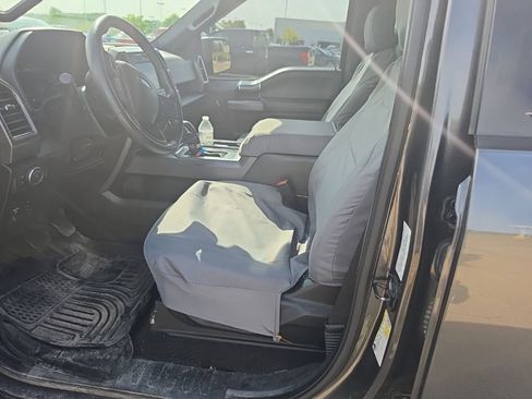Used 2019 Ford F150 XLT w/ Equipment Group 302A Luxury AWD/4WD image 3