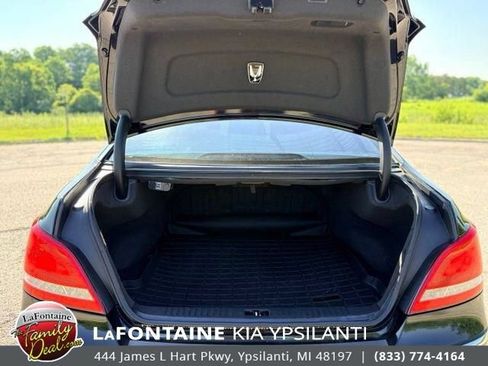 Used 2011 Hyundai Equus Signature RWD image 19