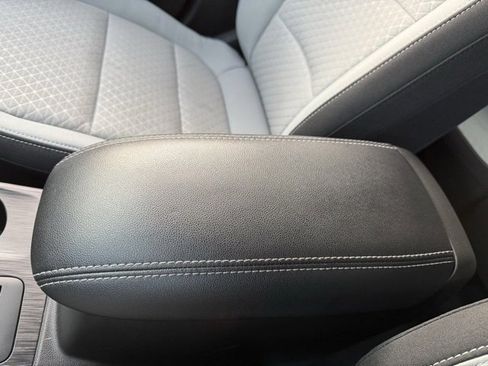 Used 2023 Ford Escape Active image 17