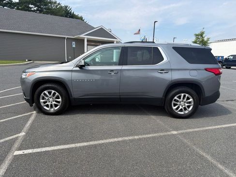 Used 2018 Chevrolet Traverse LT AWD/4WD image 3