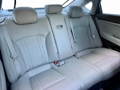 Used 2017 Genesis G80 3.8 w/ Option Group 02 image 22