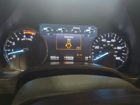 Used 2022 Ford F250 Lariat image 4