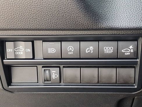Used 2024 Toyota Tundra SR5 w/ SR5 Convenience Package AWD/4WD image 26
