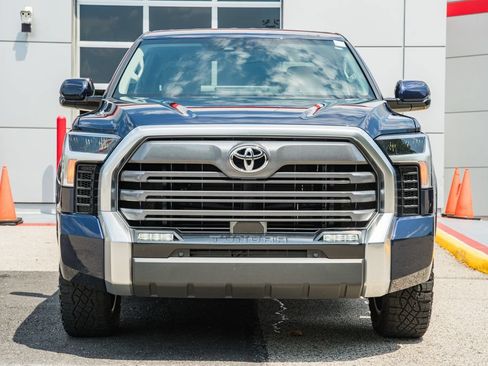 Used 2023 Toyota Tundra Limited w/ Power Package AWD/4WD image 2