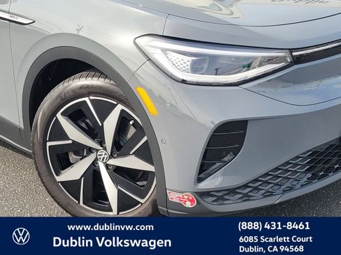 Certified 2023 Volkswagen ID.4 Pro S image 9
