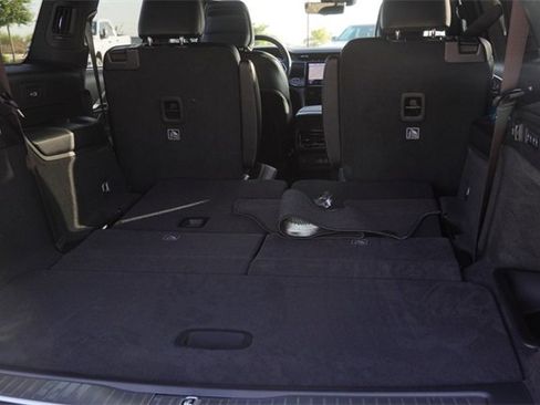 New 2025 Jeep Grand Cherokee L Overland w/ Luxury Tech Group IV image 11