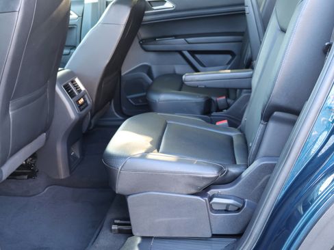 Used 2019 Volkswagen Atlas SEL AWD/4WD image 18