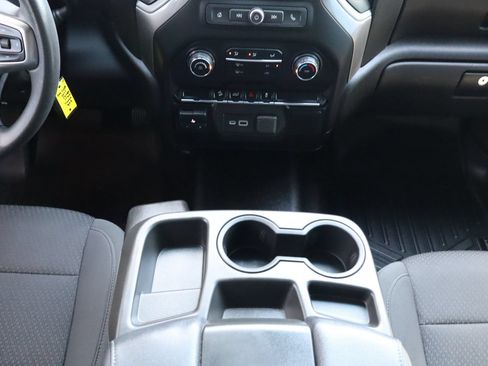 Used 2021 Chevrolet Silverado 1500 Custom Trail Boss w/ Safety Confidence Package AWD/4WD image 33