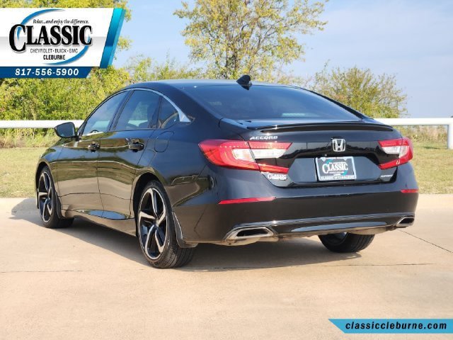 Used 2018 Honda Accord Sport image 8