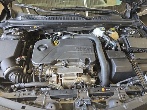 Used 2024 Chevrolet Malibu LT FWD image 29