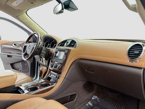 Used 2017 Buick Enclave Premium image 5