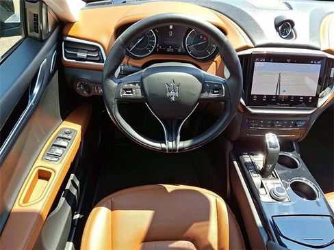 Certified 2022 Maserati Ghibli Modena Q4 image 12