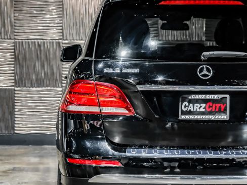 Used 2018 Mercedes-Benz GLE 350 w/ Premium 1 Package image 49