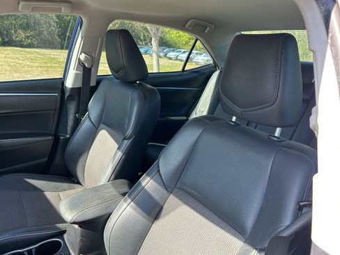 Used 2015 Toyota Corolla L image 20