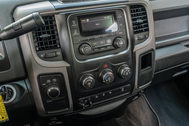 Used 2018 RAM 2500 Tradesman w/ Chrome Appearance Group AWD/4WD image 26