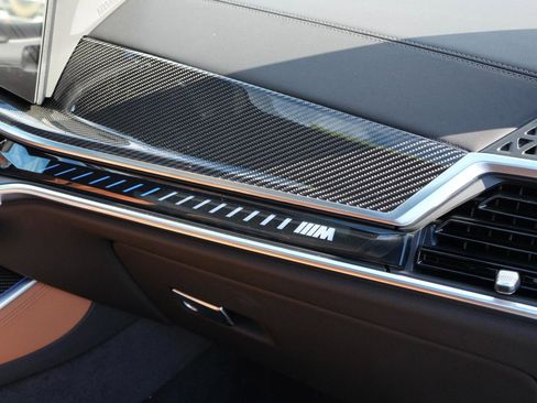 New 2026 BMW X5 M60i w/ Executive Package image 24