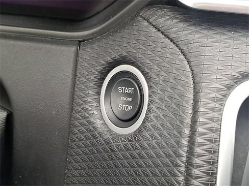 Used 2020 Land Rover Range Rover Velar R-Dynamic S image 29