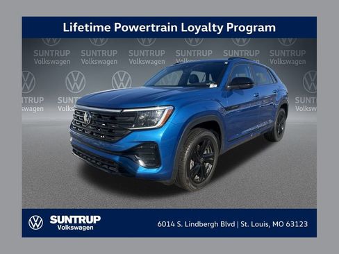 Used 2025 Volkswagen Atlas Cross Sport SEL R-Line image 1