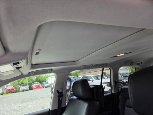 Used 2017 Toyota Land Cruiser AWD/4WD image 7