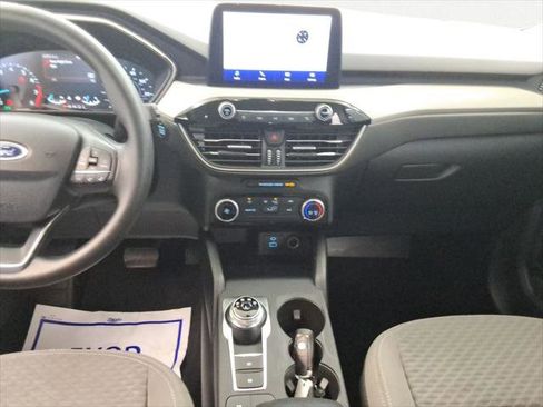 Used 2021 Ford Escape SE FWD image 13