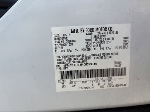 Used 2017 Ford Explorer XLT w/ Equipment Group 202A image 21