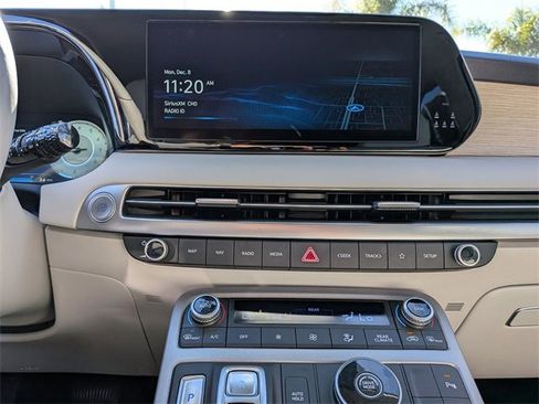 Used 2023 Hyundai Palisade Limited w/ Cargo Package image 20