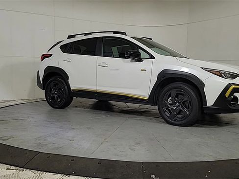Used 2024 Subaru Crosstrek 2.5i Sport image 8