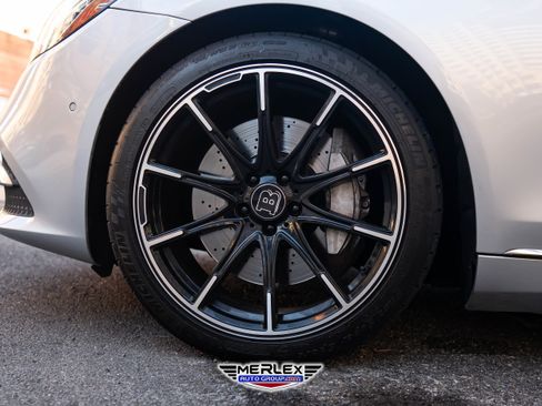 Used 2018 Mercedes-Benz S 560 4MATIC Sedan image 9