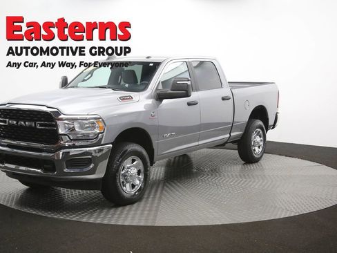 Used 2024 RAM 2500 Big Horn AWD/4WD image 58