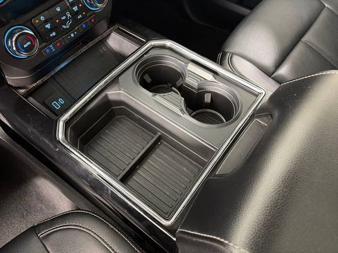 Used 2021 Ford F250 Lariat image 22