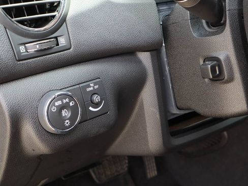 Used 2009 Buick Enclave CXL w/ Entertainment Package #2 image 12