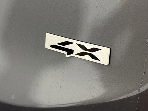 New 2025 Kia Telluride S image 29