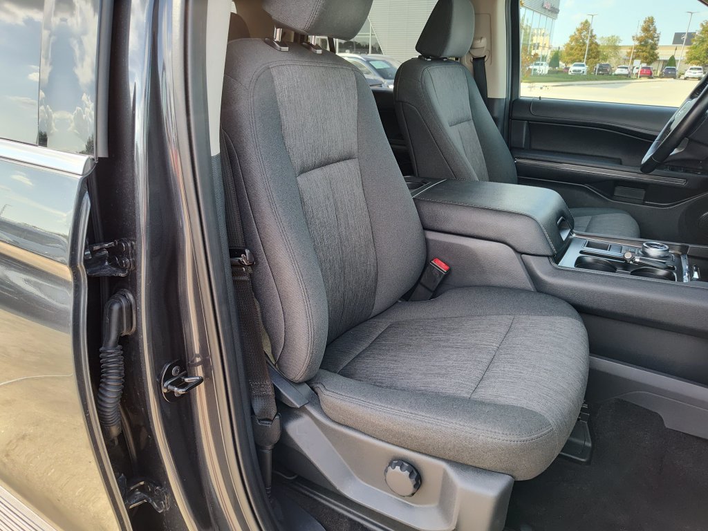 Used 2022 Ford Expedition Max XLT RWD image 31