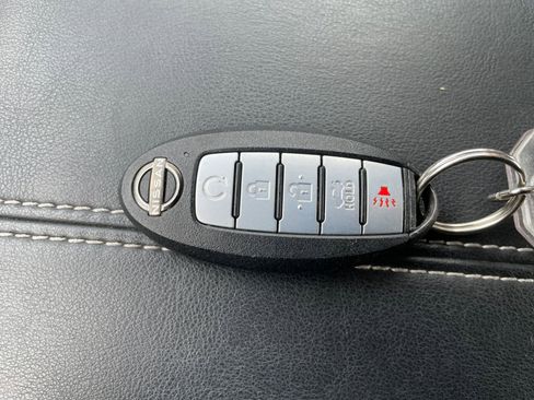 Used 2025 Nissan Altima 2.5 SV image 25