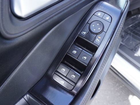 Certified 2024 Nissan Rogue SV FWD image 15