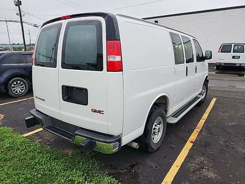 Used 2025 GMC Savana 2500 w/ Driver Convenience Package RWD image 3