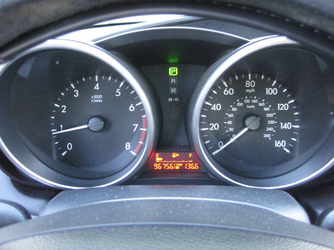 Used 2011 MAZDA MAZDA3 i Touring FWD image 35