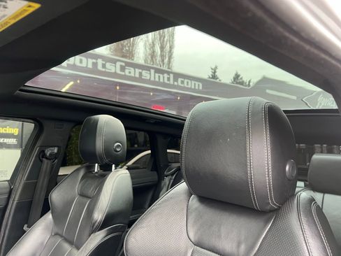 Used 2018 Land Rover Range Rover Evoque SE Premium image 21