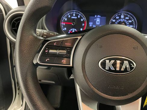 Used 2020 Kia Forte LXS image 27