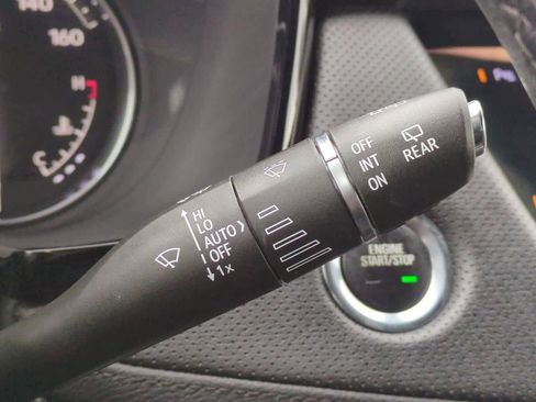 Used 2023 Cadillac XT5 Sportv image 26