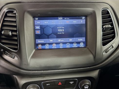 Used 2020 Jeep Compass Sport image 21