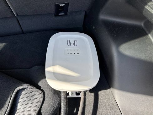 Used 2025 Honda Prologue Touring image 13