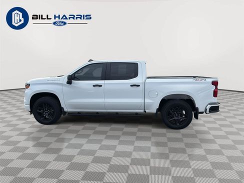 Used 2026 Chevrolet Silverado 1500 Custom AWD/4WD image 10