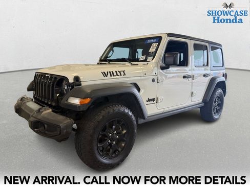 Used 2023 Jeep Wrangler Unlimited Sport image 2