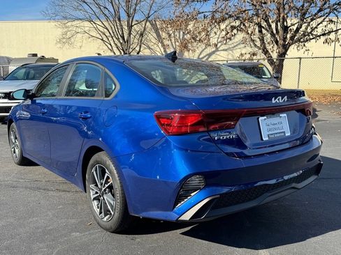 Certified 2023 Kia Forte LXS image 5