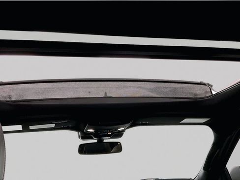 Used 2023 Ford Expedition Limited AWD/4WD image 7