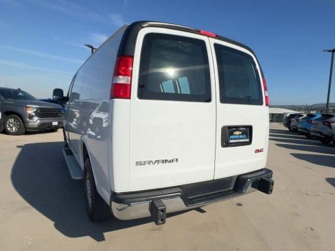 Used 2024 GMC Savana 2500 w/ Driver Convenience Package image 7